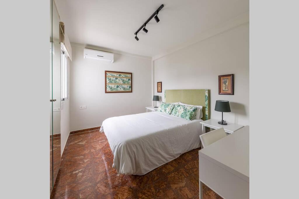 Suite Alero Mairena del Aljarafe Esterno foto